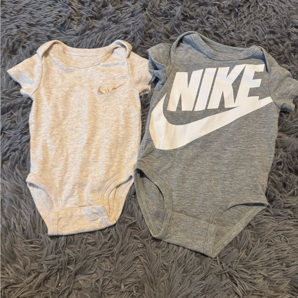 Nike Kids One Piece Set - Gray and Cream